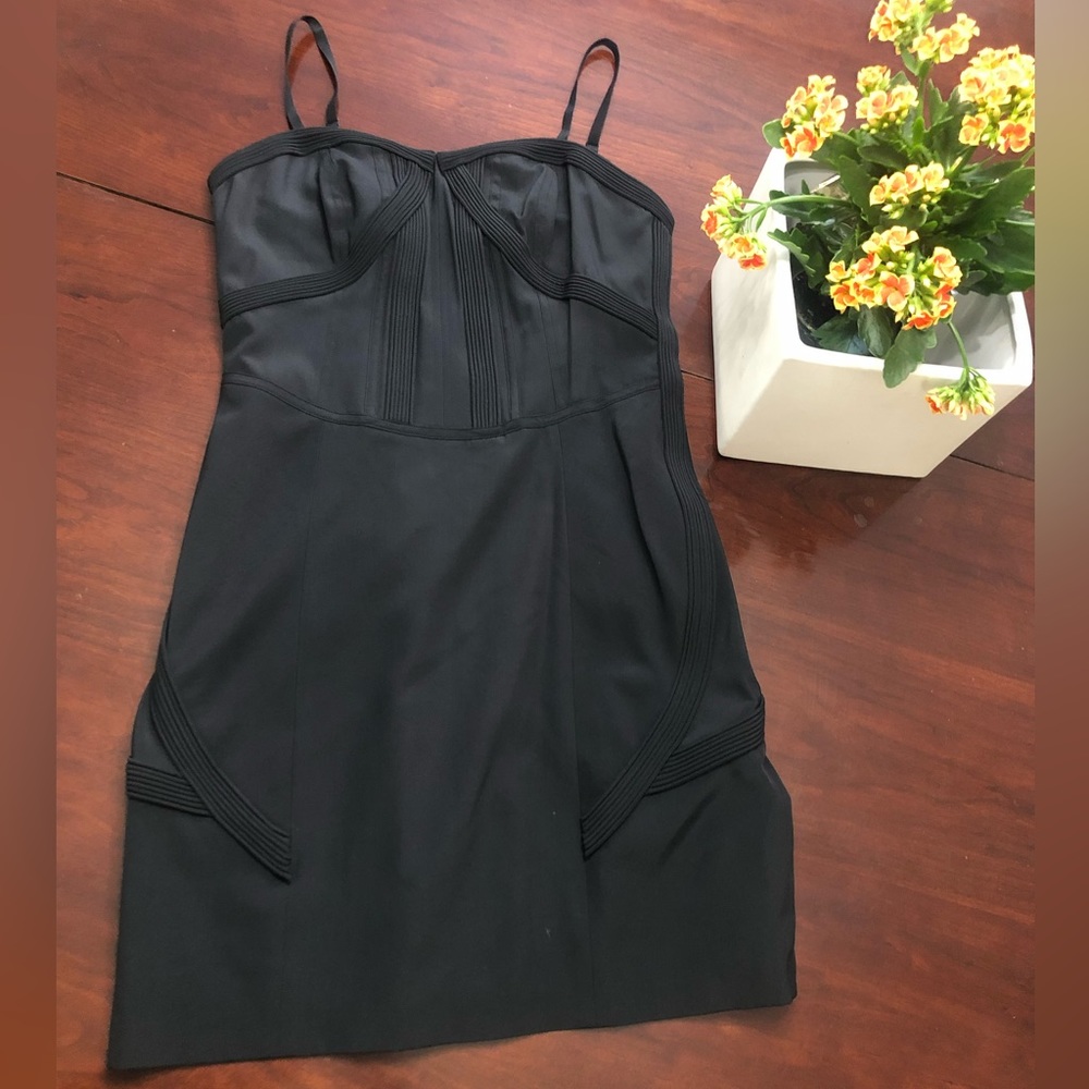 Leith black top